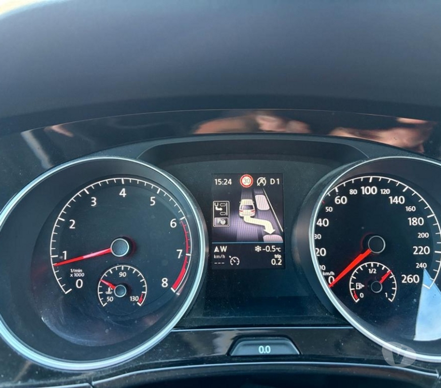 Voiture d'occasion Côte-d'Or Agey - 21410 - Photos Vivastreet Volkswagen Touran 1.4 TSI DSG Highline ACC AHK