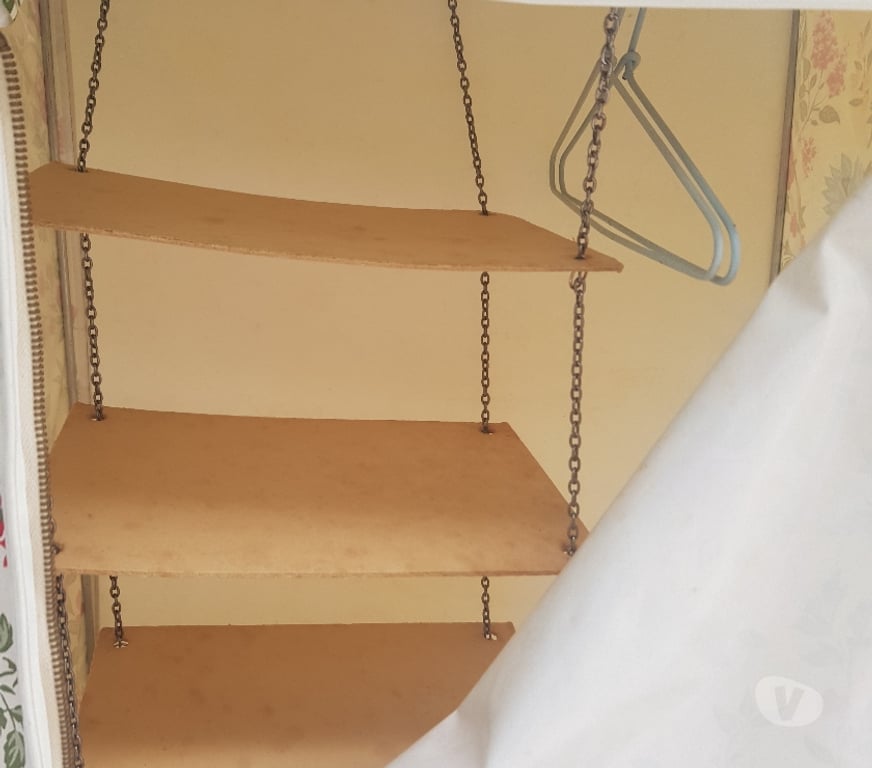 Jeux - Jouets Essonne Juvisy sur Orge - 91260 - Photos Vivastreet penderie poupées 1950 1960