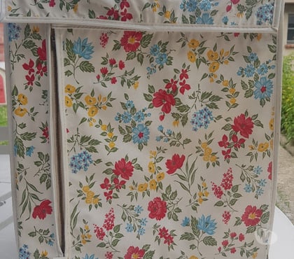 Jeux jouets occasion Juvisy sur Orge Essonne - Photos Vivastreet penderie poupées 1950 1960