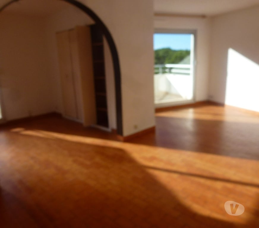 Appartements à vendre Hérault Sete - 34200 - Photos Vivastreet Appartement avec Vue Lagune Thau et ST Clair 56 m²