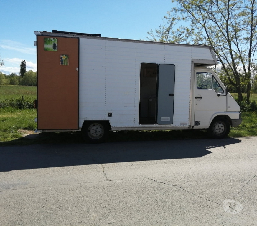 Massages Hautes-Pyrénées Sarniguet - 65390 - Photos Vivastreet Le Marco Polo Massage Truck