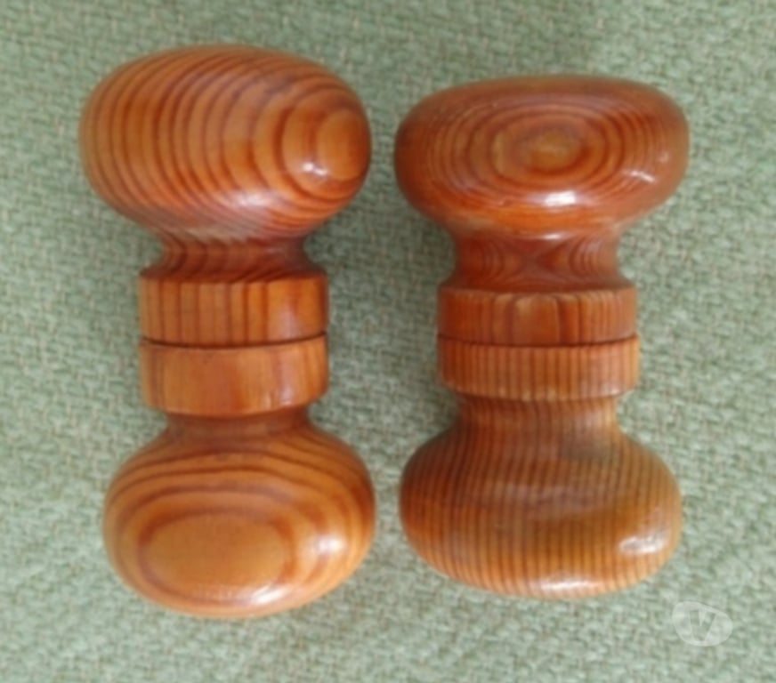 Ameublement & art de la table Seine-Saint-Denis La Courneuve - 93120 - Photos Vivastreet Boutons ronds pour meubles