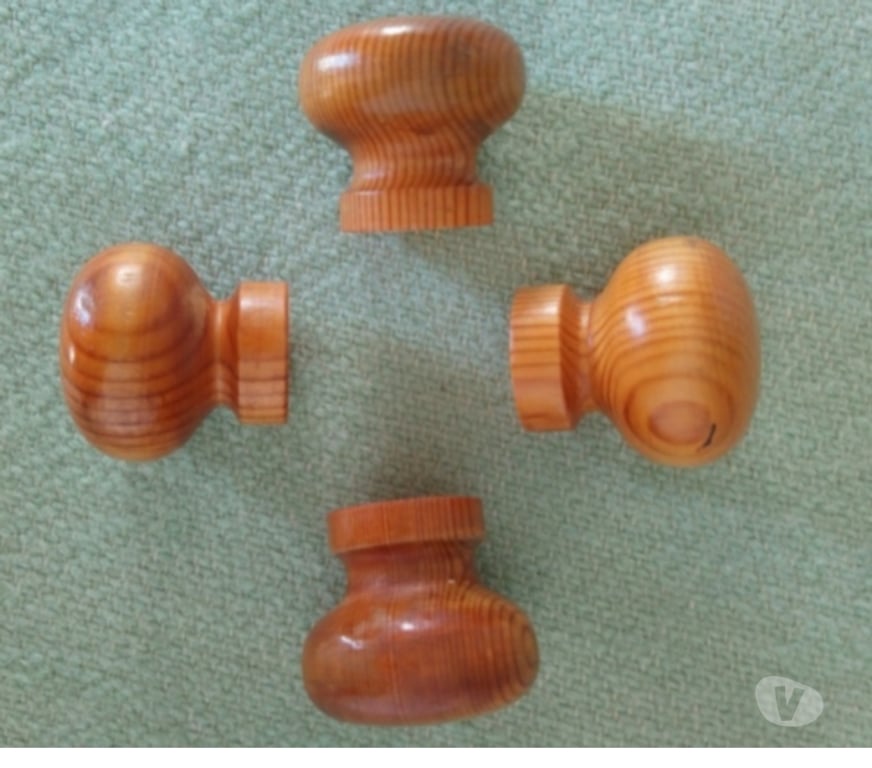 Ameublement & art de la table Seine-Saint-Denis La Courneuve - 93120 - Photos Vivastreet Boutons ronds pour meubles