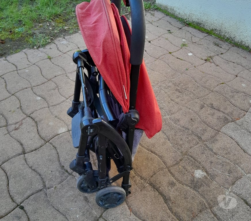 Equipements bébés Oise Compiegne - 60200 - Photos Vivastreet Poussette WILLIAM KENT