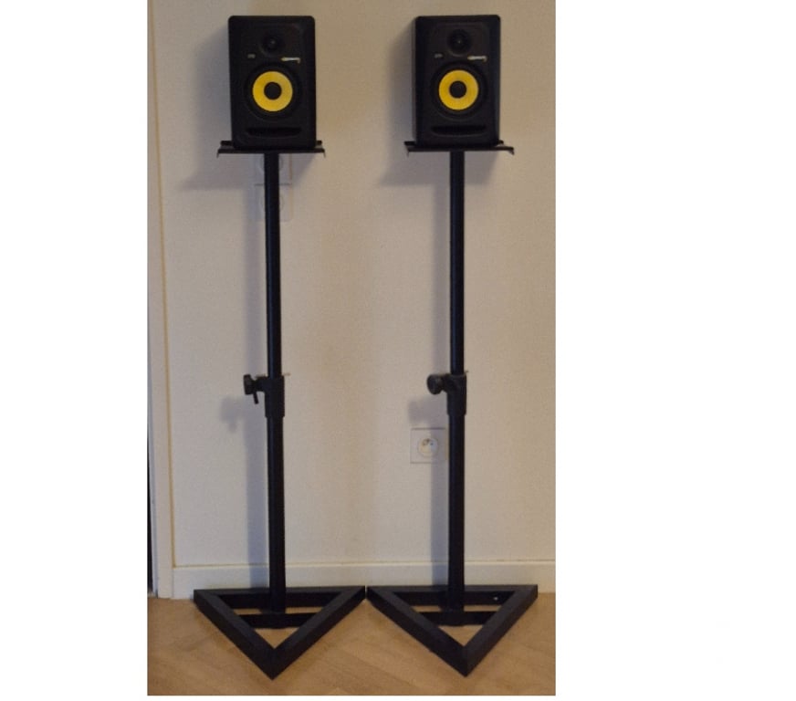 Photo - Video - Son Seine-Saint-Denis Romainville - 93230 - Photos Vivastreet Enceintes de monitoring studio + Pieds d’enceintes