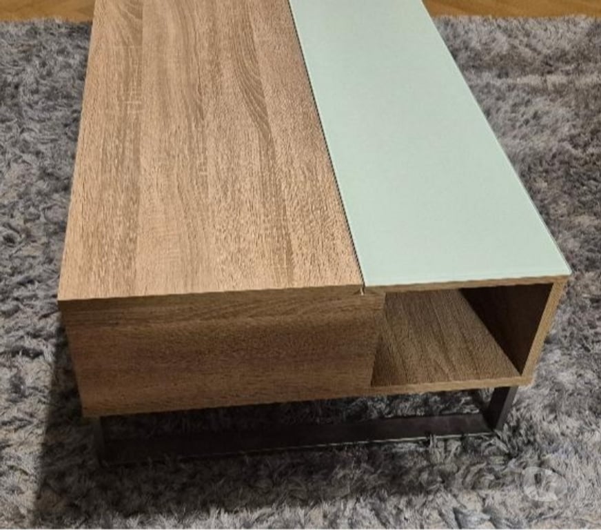 Ameublement & art de la table Seine-Saint-Denis Romainville - 93230 - Photos Vivastreet Table basse plateau relevable Blanc et chêne