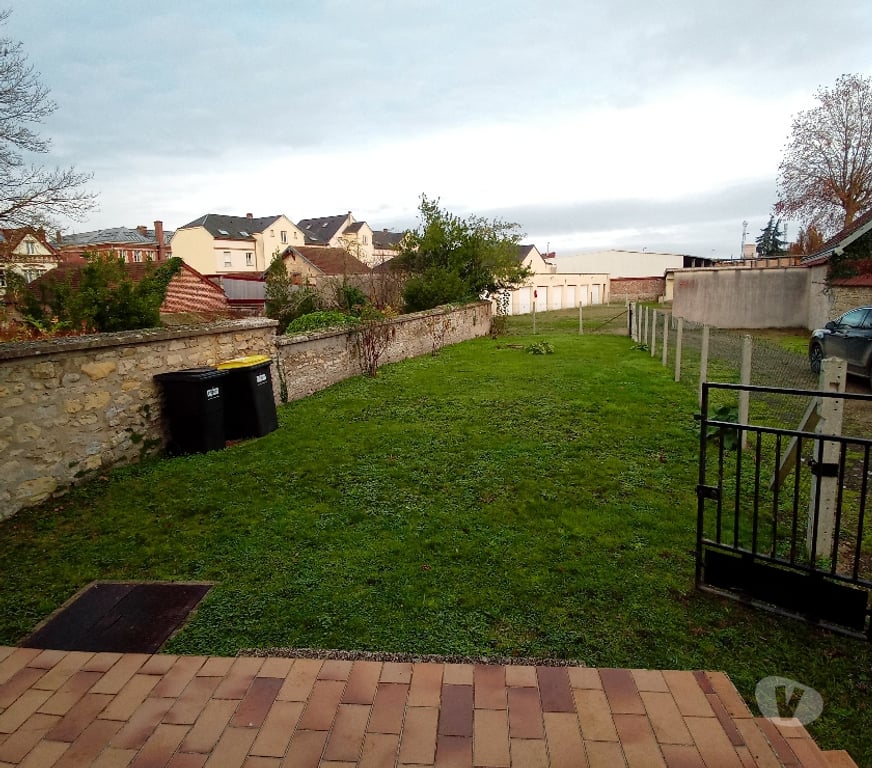 Location maison Eure Gisors - 27140 - Photos Vivastreet Maison T5 duplex 103,5m2 à Gisors. Disponible.