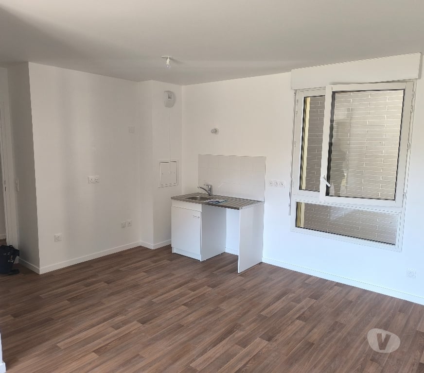 Appartements à vendre Seine-Saint-Denis Clichy sous Bois - 93390 - Photos Vivastreet Vends T3-NEUF-Clichy sous bois 93390