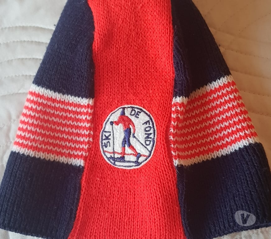 Vêtements occasion Essonne Juvisy sur Orge - 91260 - Photos Vivastreet vetements, bonnet chauds enfants