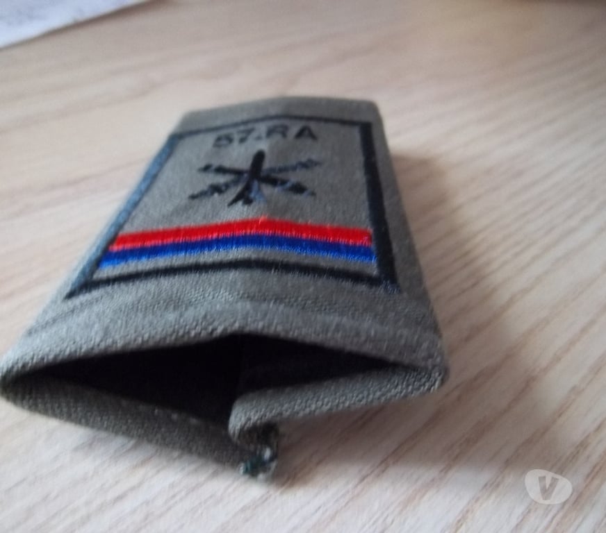 Collection Manche Valognes - 50700 - Photos Vivastreet fourreau épaulette compagnie 57 régiment artillerie