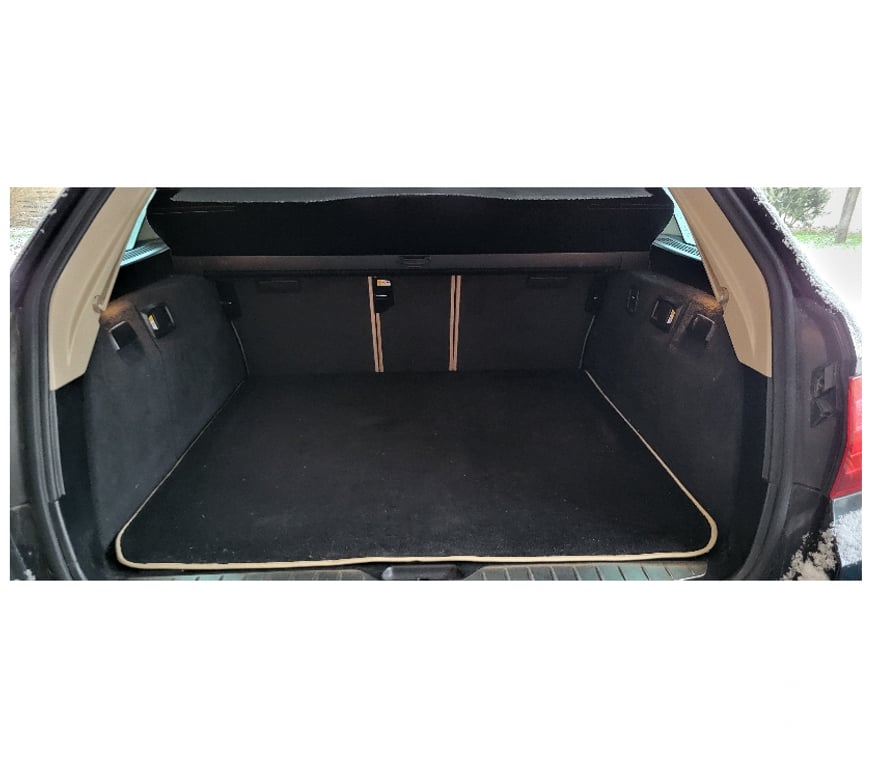 Voiture d'occasion Loire Chateauneuf - 42800 - Photos Vivastreet BMW 518d Touring Finition Lounge Plus 150ch