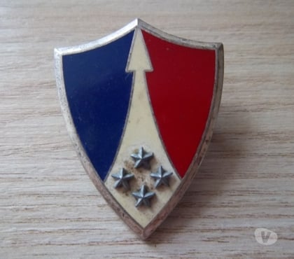 Collection Valognes Manche - Photos Vivastreet insigne militaire état major 2° corps armée Forces F