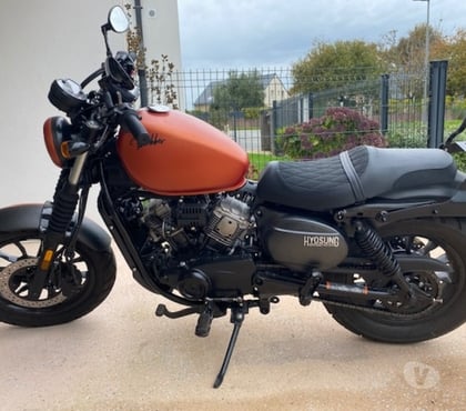 Moto occasion Surzur Morbihan - Photos Vivastreet bobber 125cm3 en parfait état