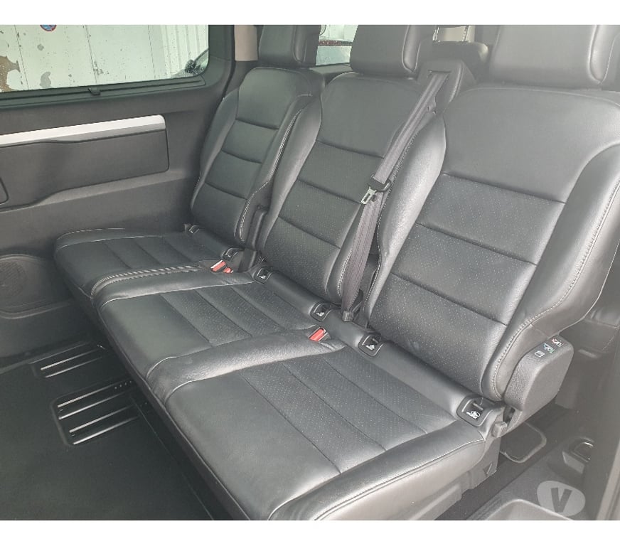 Voiture d'occasion Vaucluse Cavaillon - 84300 - Photos Vivastreet PEUGEOT TRAVELLER 2.0 BLUEHDI 180 STANDARD ALLURE EAT8