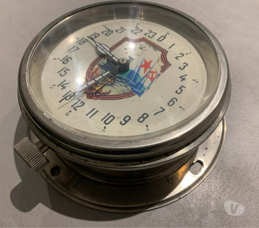 Collection Var Cuers - 83390 - Photos Vivastreet Antiquité de marine, casque et matériel de scaphandrier