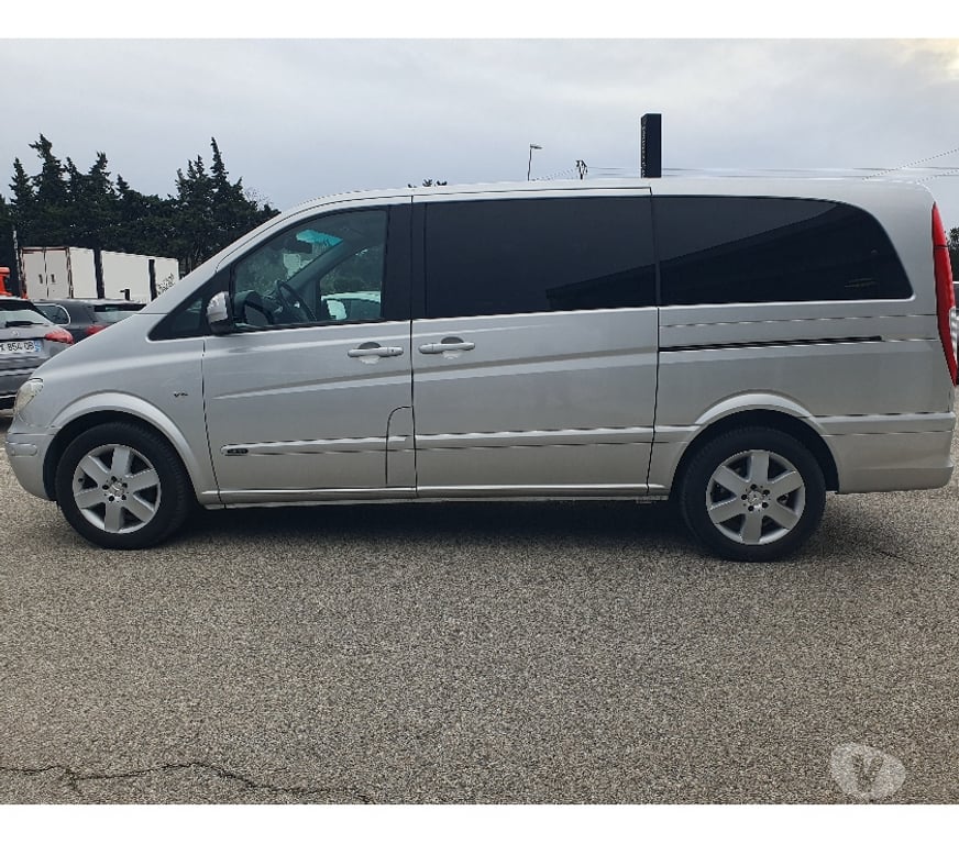 Voiture d'occasion Vaucluse Cavaillon - 84300 - Photos Vivastreet VIANO 3.0 CDI Ambiente Long BVA 8 Places V6