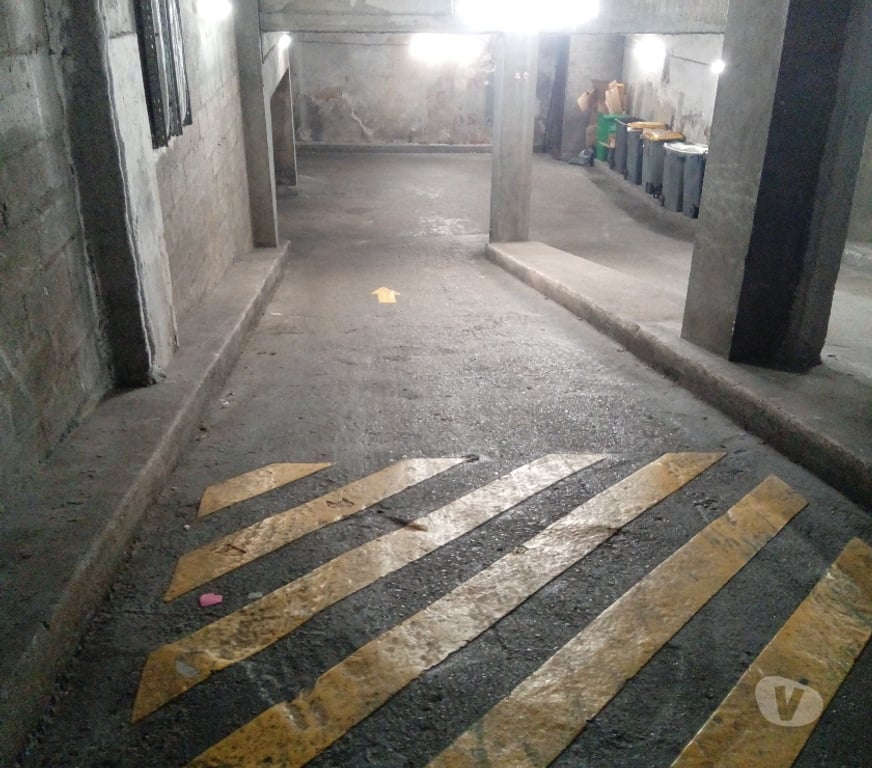 Vente Parking Paris Paris 10ème ardt - 75010 - Photos Vivastreet Parking à vendre rue d'Enghien, Paris 10ème