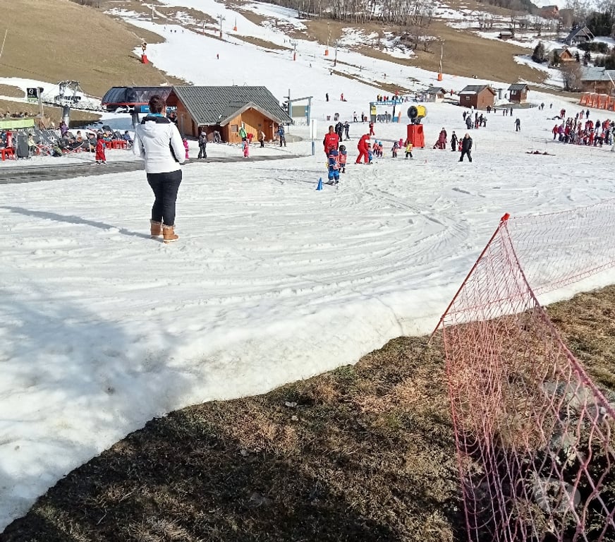 location saisonniere Savoie St Jean d'Arves - 73530 - Photos Vivastreet Le ramoneur du 28 02 2026 au 07 03 2026