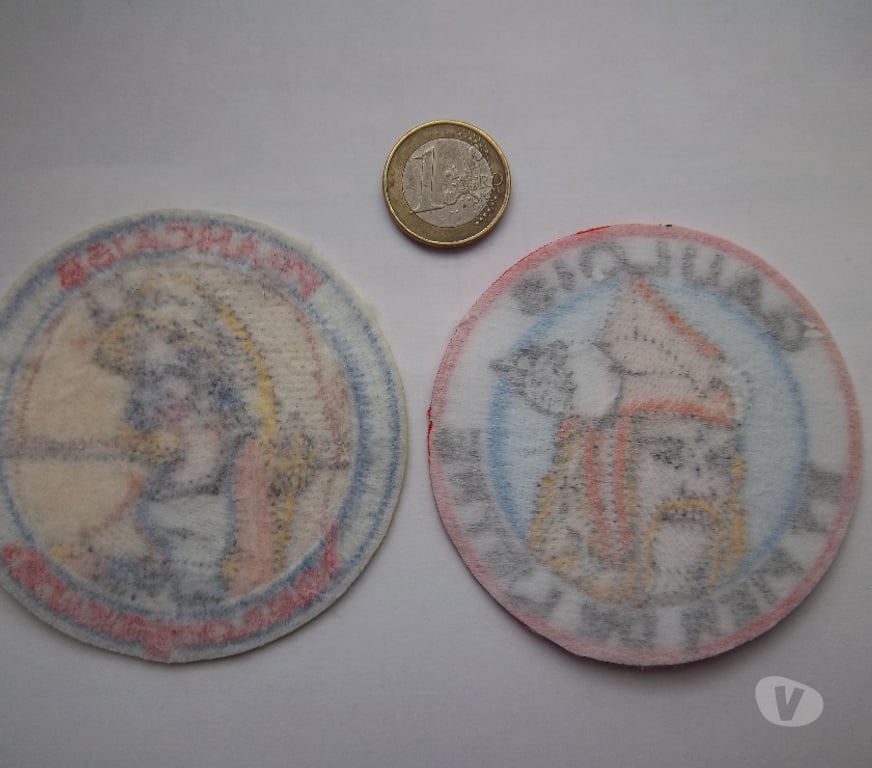 Collection Manche Valognes - 50700 - Photos Vivastreet lot 2 écussons gaulois patriotique insigne collection