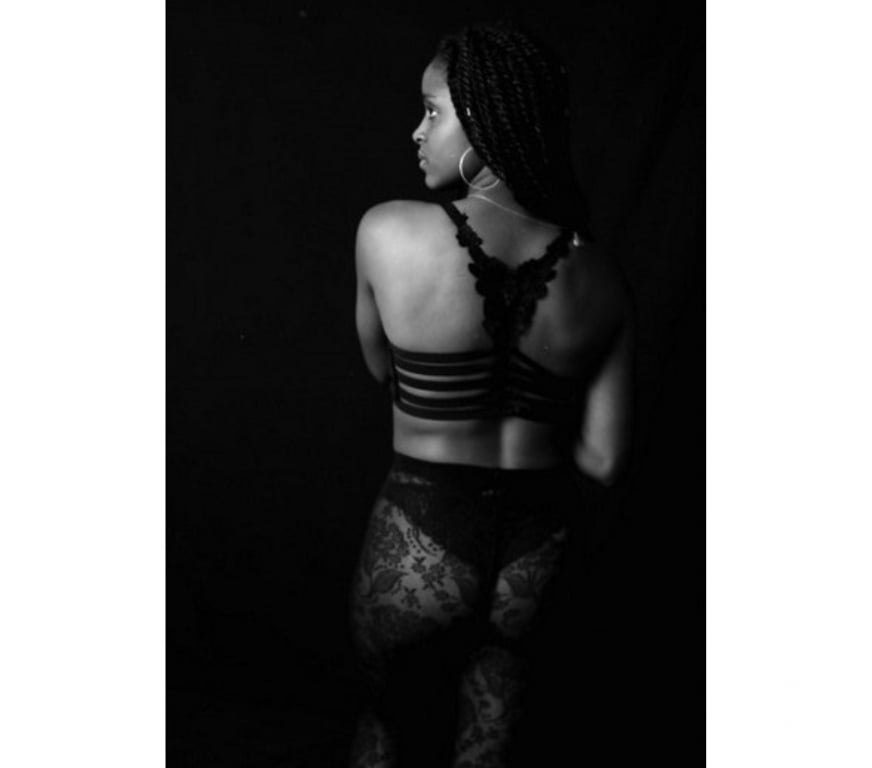 Castings, modèles, photographes Gironde Bordeaux - Photos Vivastreet Photos de femme visage et corps