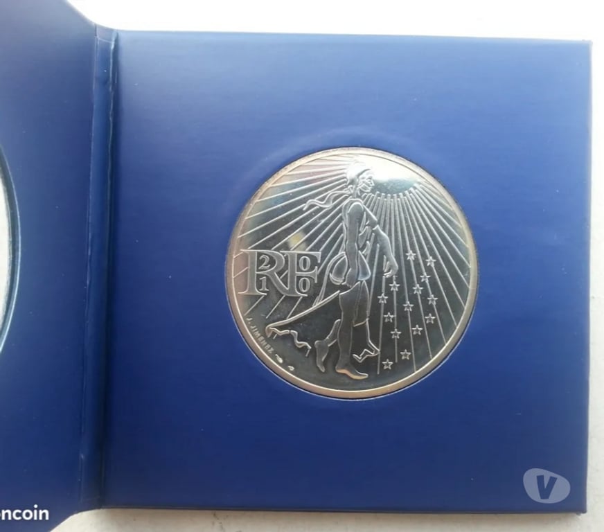 Collection Vendée Soullans - 85300 - Photos Vivastreet 50 euros en argent + 2 pièces de 10 euros en argent neuves