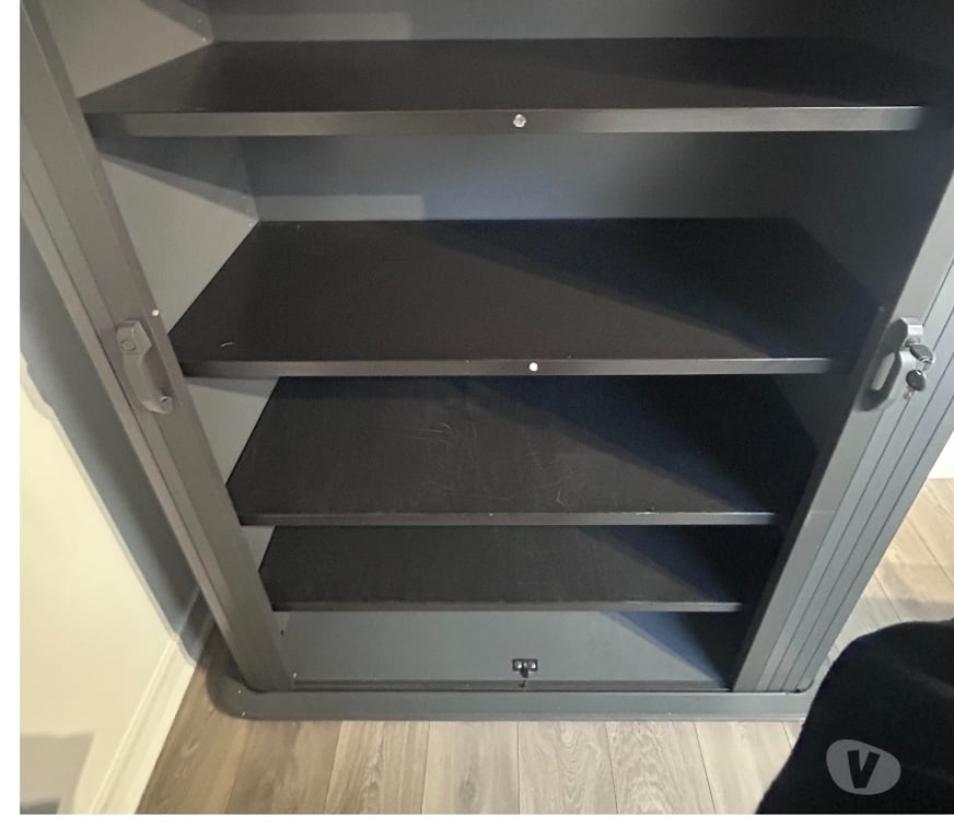 Ameublement & art de la table Seine-et-Marne Pontcarre - 77135 - Photos Vivastreet Armoire de bureau – bon état