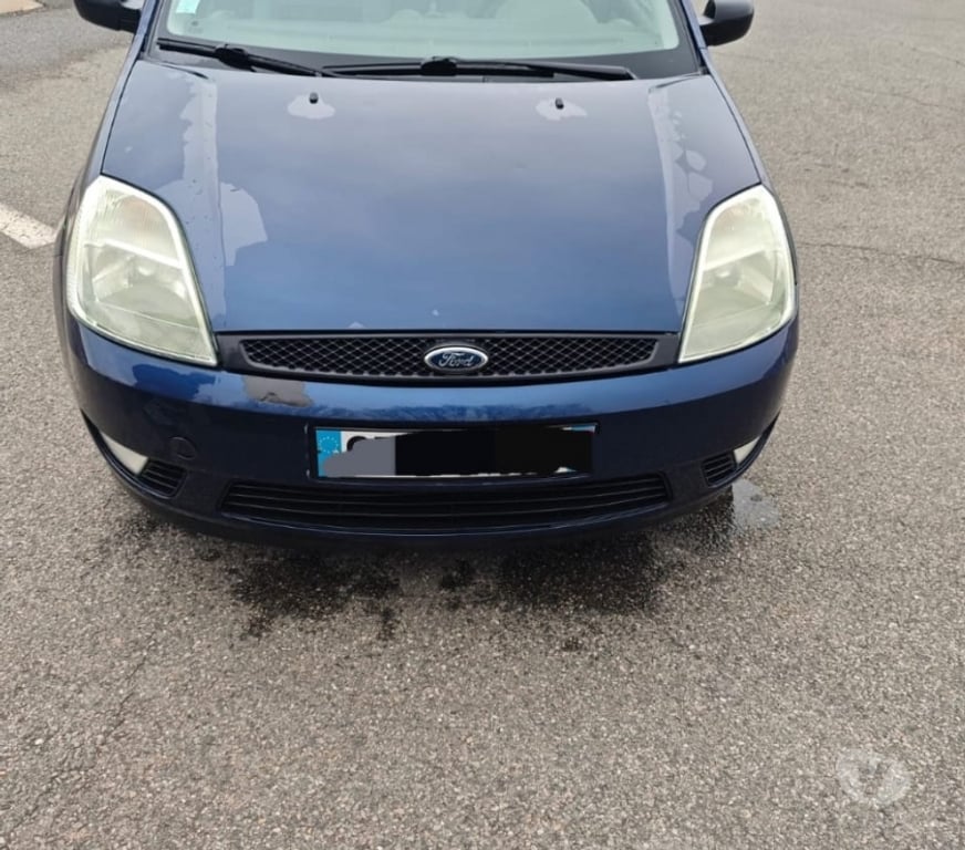 Voiture d'occasion Loire Le Chambon Feugerolles - 42500 - Photos Vivastreet À vendre ford fiesta