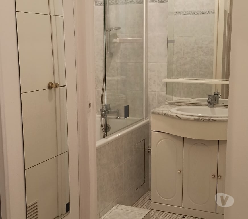 Location appartement Loire-Atlantique Nantes - Photos Vivastreet STUDIO NANTES CENTRE CHU PARFAIT ETAT