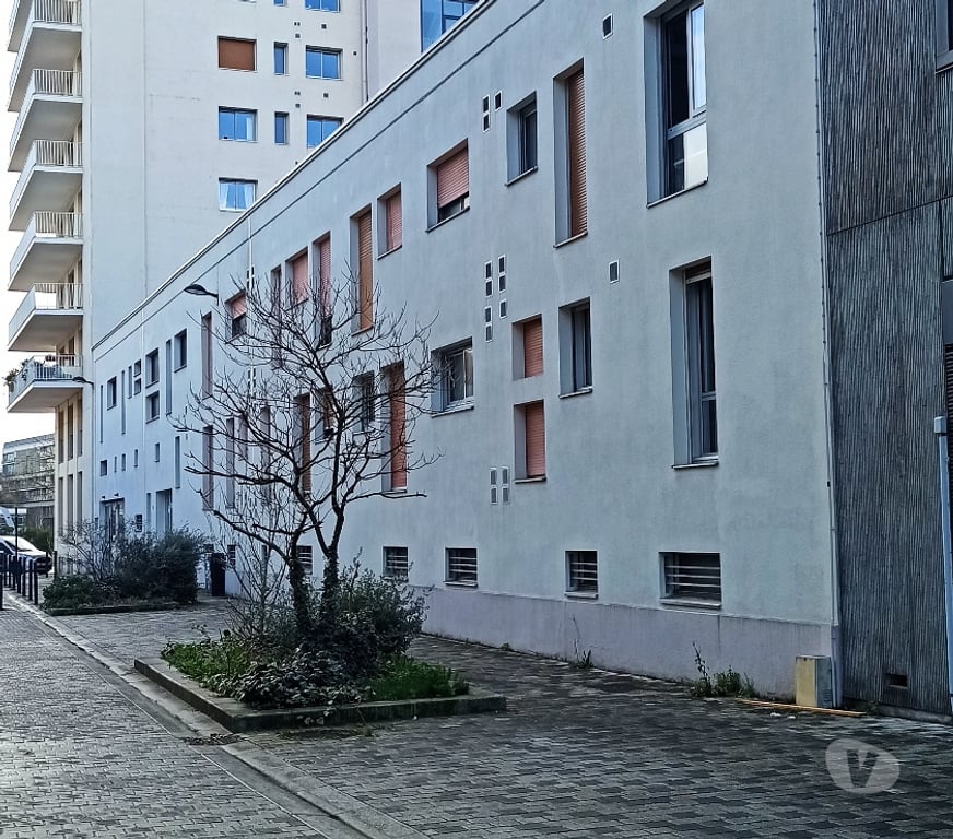 Location appartement Loire-Atlantique Nantes - Photos Vivastreet T1 NANTES CENTRE FAC DE MEDECINE PARFAIT ETAT