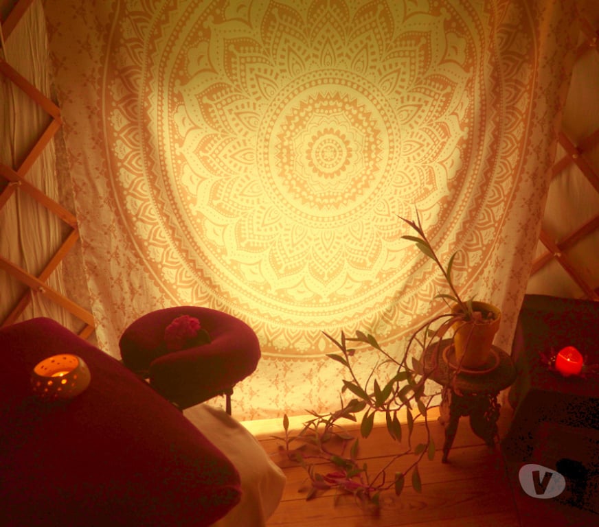 Massages Finistère Douarnenez - 29100 - Photos Vivastreet Massage Tantrique et Cachemirien