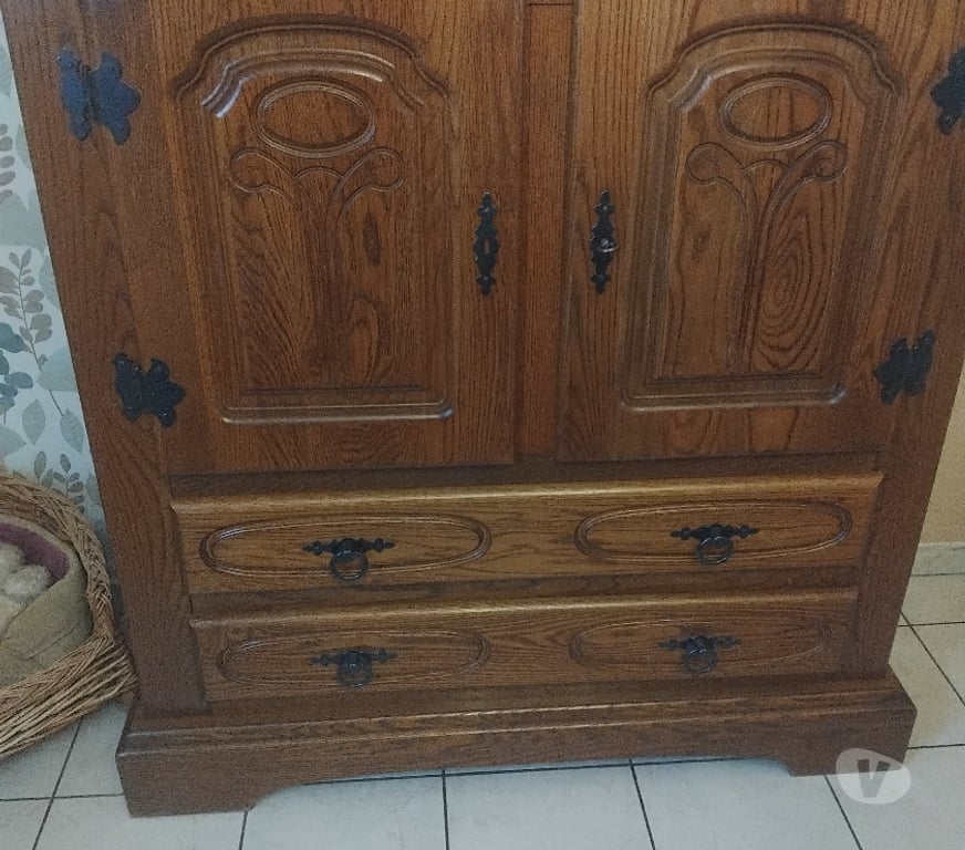 Ameublement & art de la table Pas-de-Calais Wingles - 62410 - Photos Vivastreet salle à manger en chêne massif