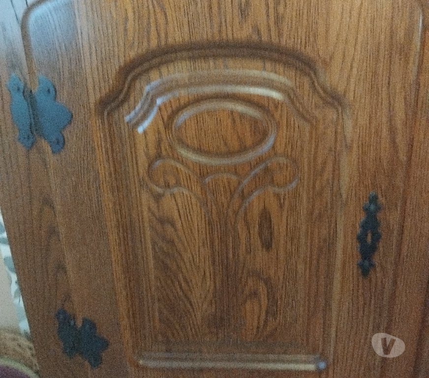 Ameublement & art de la table Pas-de-Calais Wingles - 62410 - Photos Vivastreet salle à manger en chêne massif