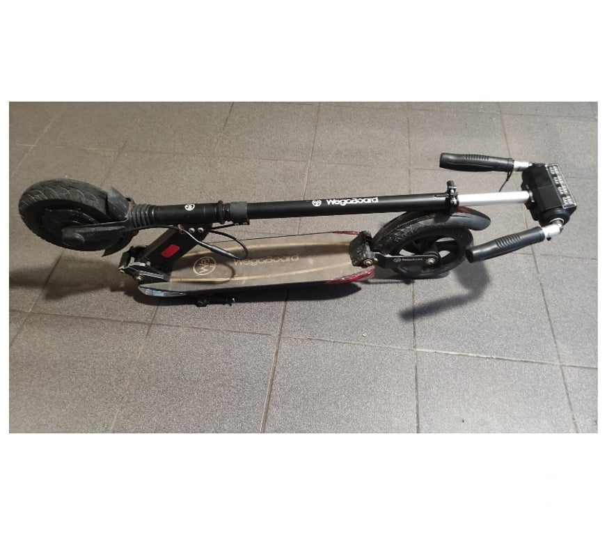 Matériel de sport Essonne Draveil - 91210 - Photos Vivastreet Trottinette électrique WegoBoard suprem 3 quasi-neuf