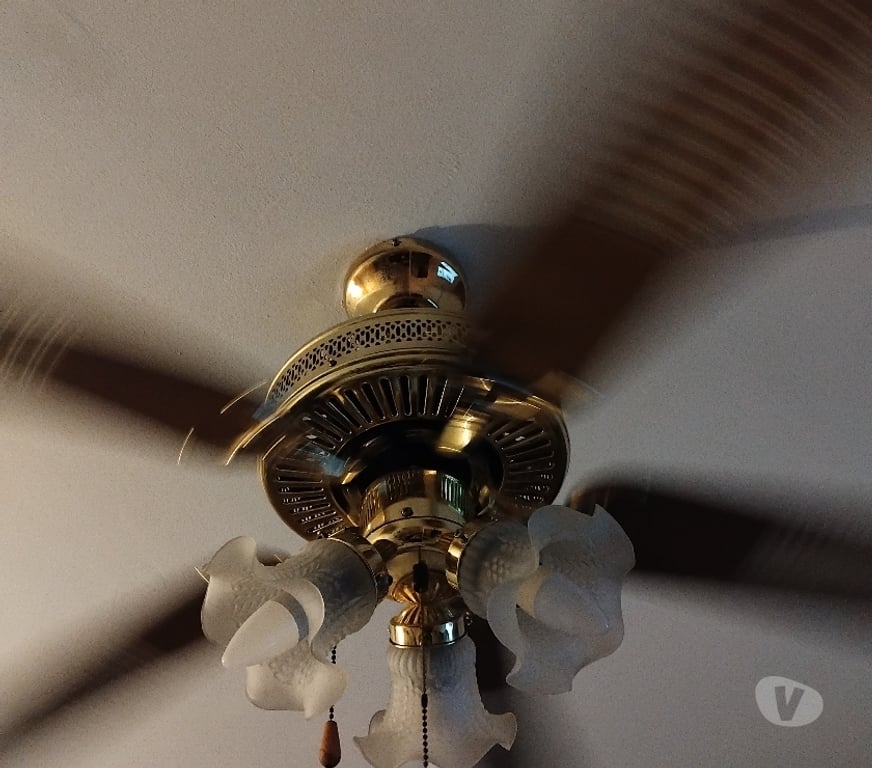 Décoration - art Pas-de-Calais Wingles - 62410 - Photos Vivastreet Ventilateur de plafond avec lampes