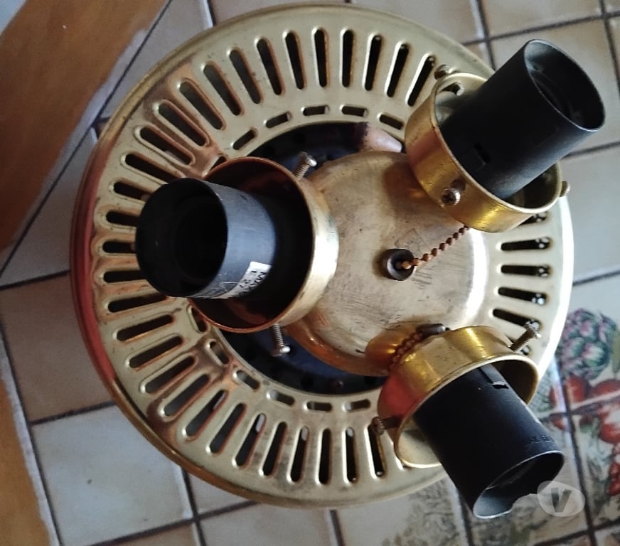 Décoration - art Pas-de-Calais Wingles - 62410 - Photos Vivastreet Moteur de ventilateur de plafond lustre