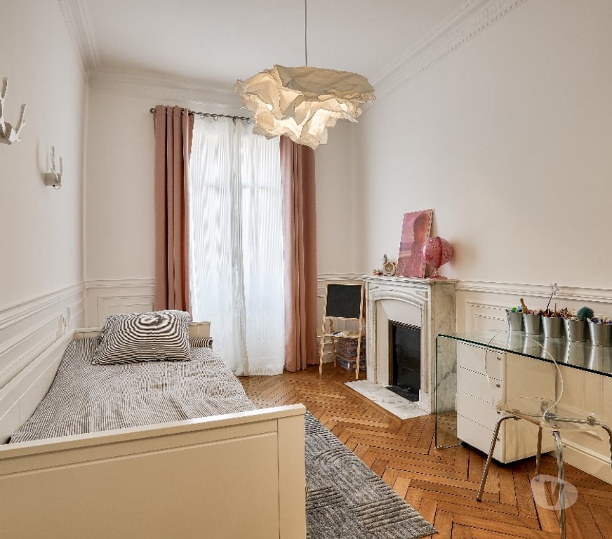 Appartements à vendre Alpes-Maritimes Nice - Photos Vivastreet Appartement bourgeois face à la mer