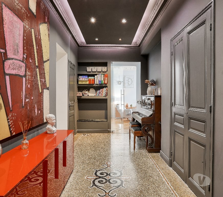 Appartements à vendre Alpes-Maritimes Nice - Photos Vivastreet Appartement bourgeois face à la mer