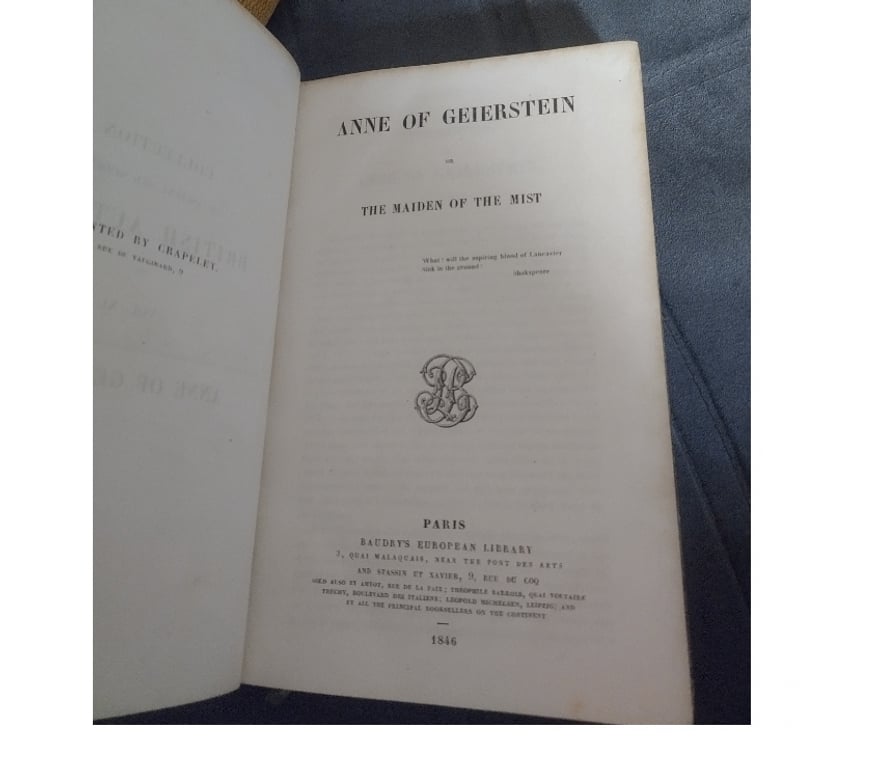 Collection Vienne Chauvigny - Photos Vivastreet Livre ancien collection Walter scott novel