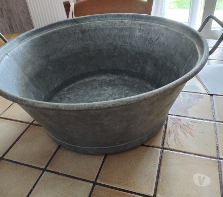  Pas-de-Calais Wingles - 62410 - Photos Vivastreet Lot lessiveuse+bassines en zinc