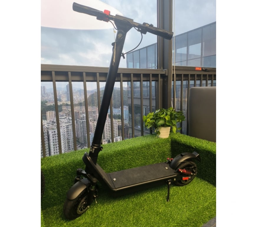 Matériel de sport Essonne Draveil - 91210 - Photos Vivastreet Trottinette électrique X9 neuve à batterie amovible