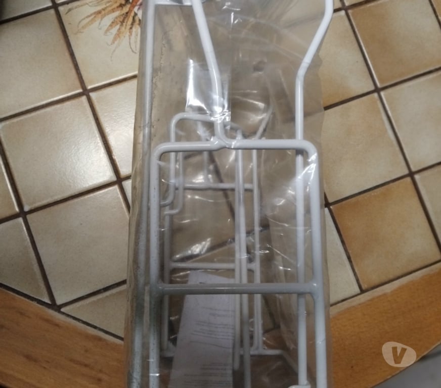 Accessoires - Bagagerie Pas-de-Calais Wingles - 62410 - Photos Vivastreet Enfilee bas et chaussette