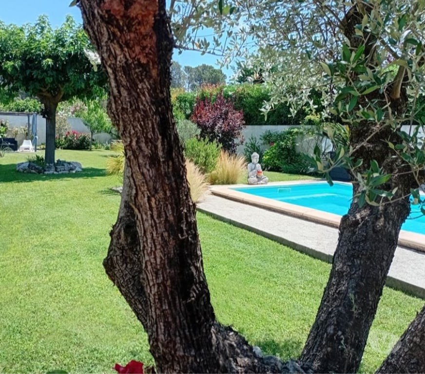 location saisonniere Vaucluse L'Isle sur la Sorgue - 84800 - Photos Vivastreet GITE DE CHARME, piscine, climatisé, Provence & Luberon