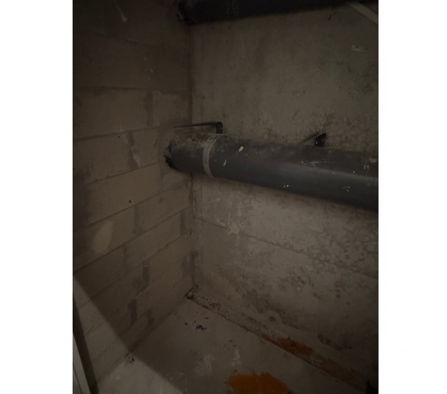 Vente Parking Seine-et-Marne Serris - 77700 - Photos Vivastreet Vend cave 2m2 à Serris dans résidence sécurisée