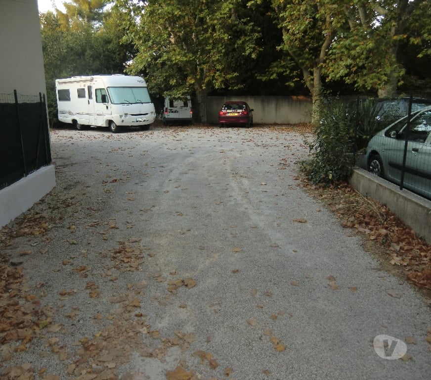 bureaux locaux Bouches-du-Rhône Marseille - Photos Vivastreet Bureaux 130m² - 13012 Marseille