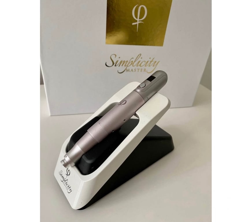 Beauté - Santé Paris Paris 16ème ardt - 75016 - Photos Vivastreet Machine maquillage permanent PhiAcademy Master