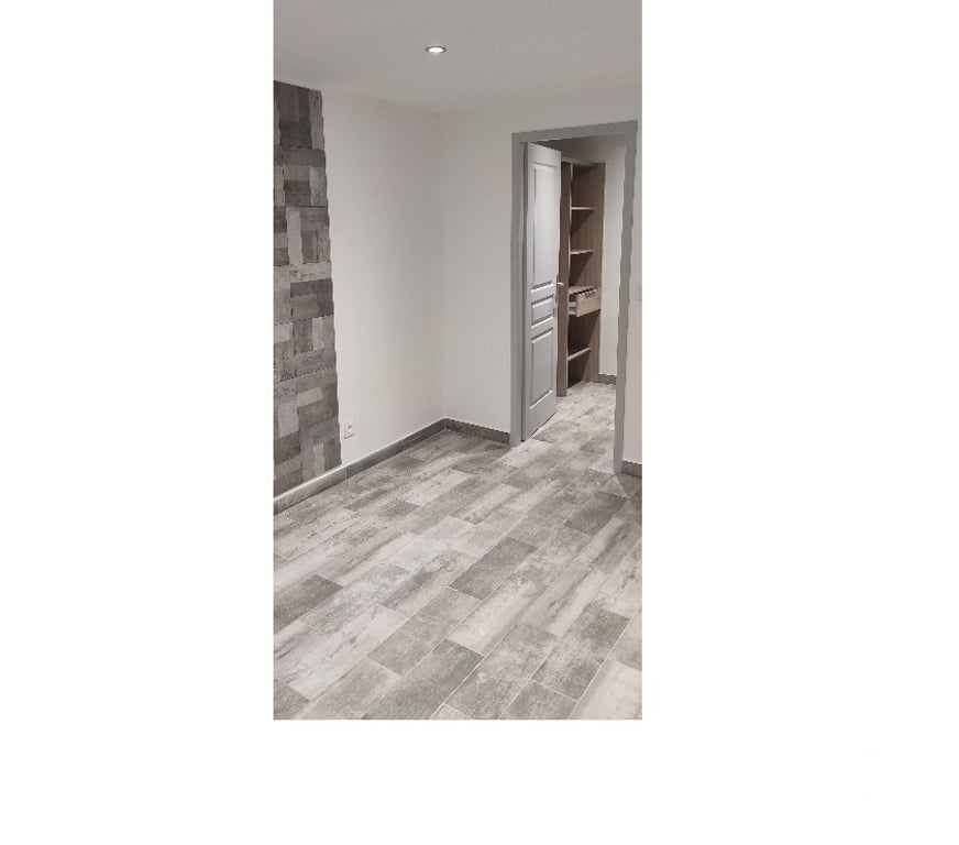 Appartements à vendre Var St Maximin la Ste Baume - 83470 - Photos Vivastreet APPARTEMENT 57 MC A ST MAXIMIN