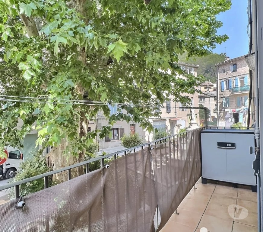 Appartement meublé Bouches-du-Rhône Auriol - 13390 - Photos Vivastreet JOLI STUDIO CENTRE D AURIOL