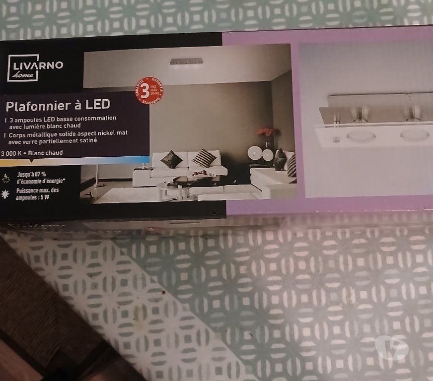 Décoration - art Nord Villeneuve d'Ascq - Photos Vivastreet Plafonnier led