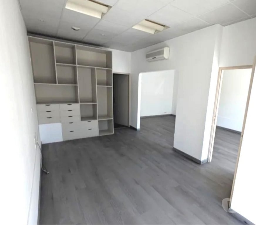 Fond de Commerce a vendre Doubs Besancon - 25000 - Photos Vivastreet Local commercial  rénové   -  Besançon