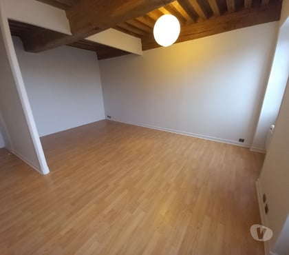 Location appartement Paray le Monial Saône-et-Loire - Photos Vivastreet Studio centre historique